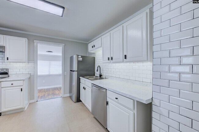 Foto del edificio - 322 S Kilbourne Rd