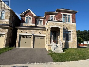 Building Photo - 4105 Channing Cres