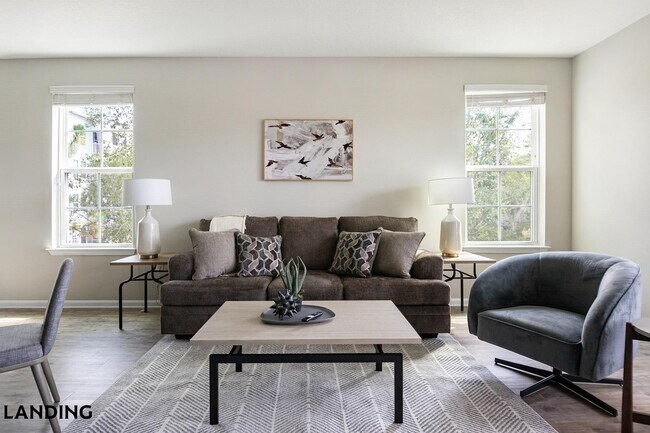 Foto del edificio - 2300 Tapestry Park Dr Dr