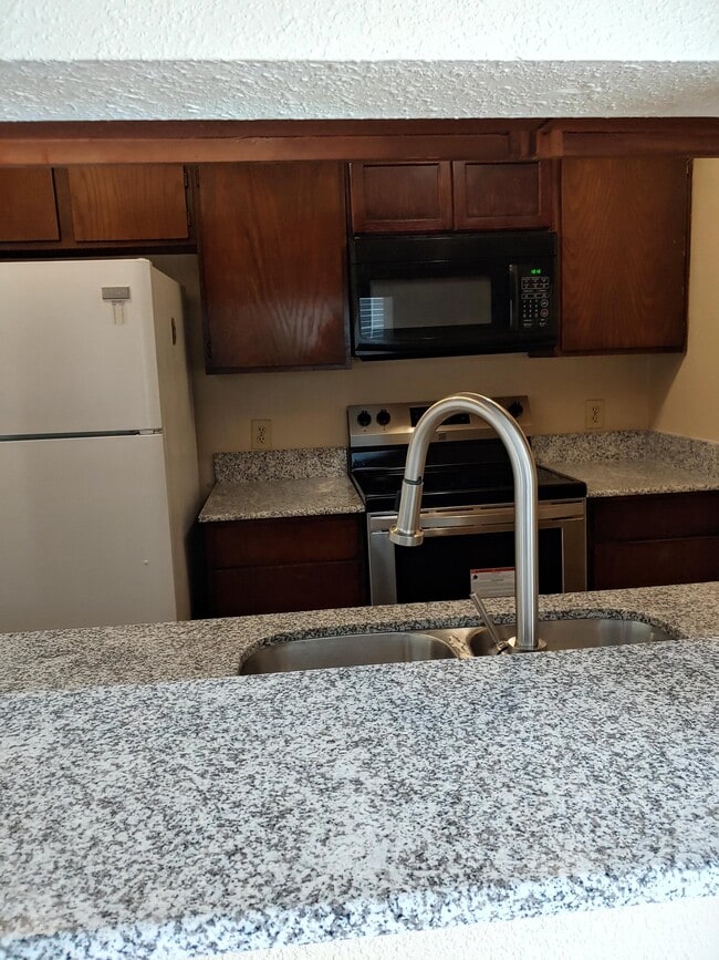 Photo - 12480 Abrams Rd Apartment