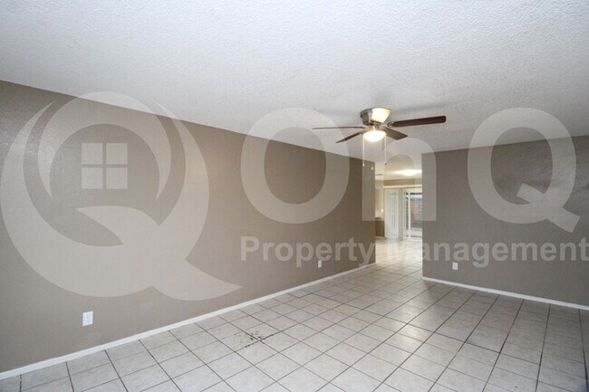 Foto del edificio - 7039 S 45th Pl