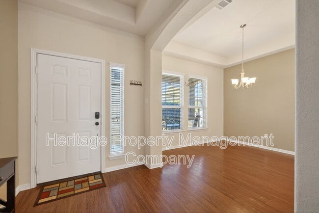 Building Photo - 147 Brook View