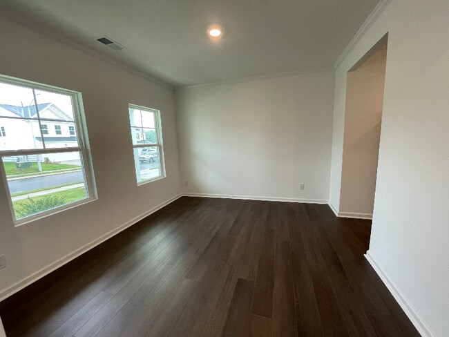 Foto del edificio - 540 Morning Lgt Dr