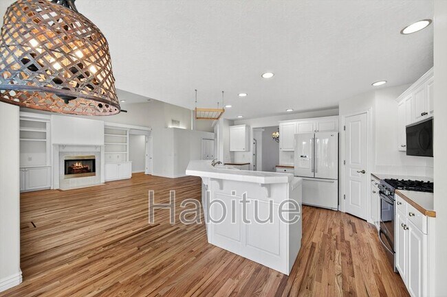 Foto del edificio - 393 E Trailside Dr