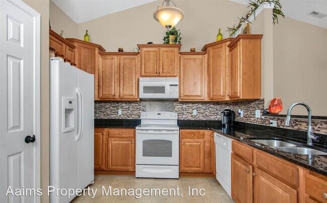 Building Photo - 3 br, 2 bath House - 3068 Candlelight Drive