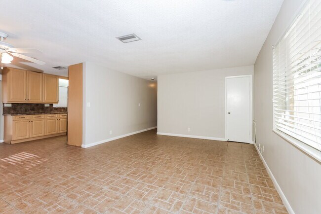 Foto del edificio - 201 Newcastle St