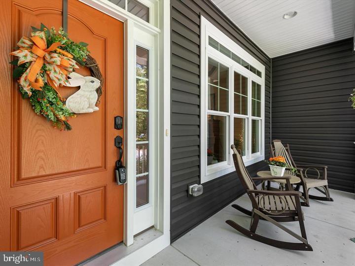 Foto principal - 20 Parker Dr