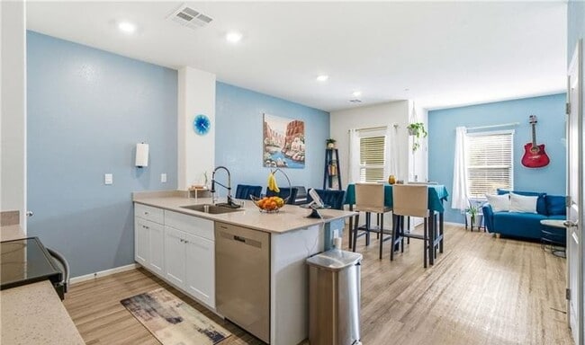 Building Photo - 495 Blue Ridge Cove Ct