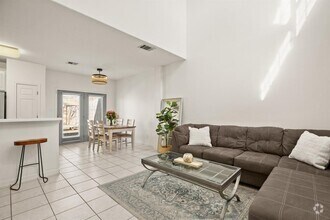 Building Photo - 2100 Pipers Field Dr
