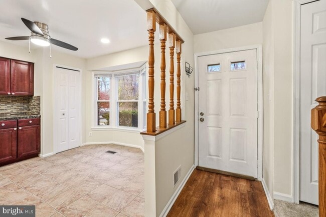 Foto del edificio - 9040 Armendown Dr