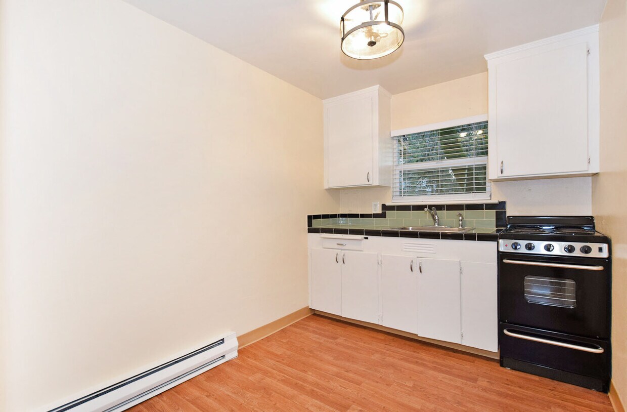 Photo - 11240 SW Barbur Blvd (Portland, OR)