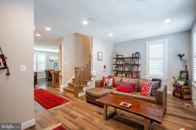 Photo - 1126 N Stuart St Townhome