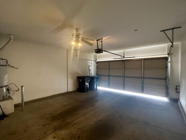 Foto del edificio - 5001 Droubay Dr