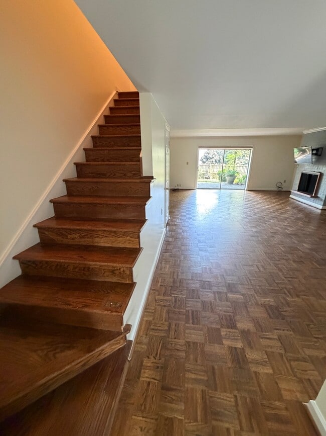 Photo - 3636 Taliluna Ave Townhome