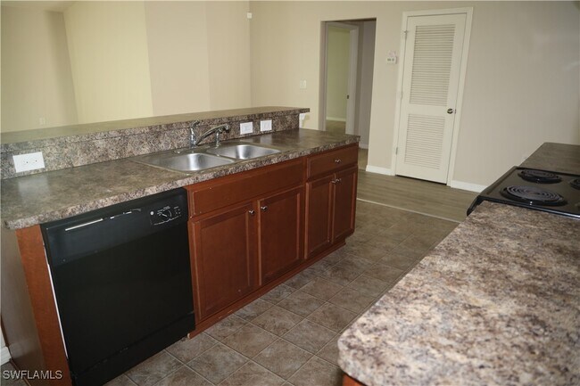 Foto del edificio - 1314 SE 22nd St