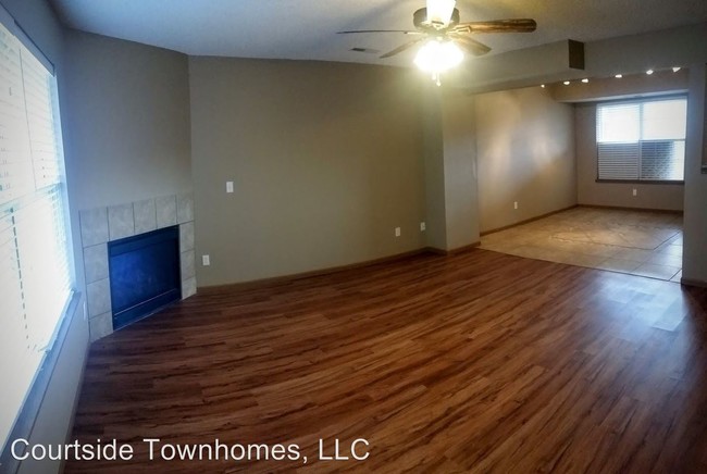 Foto del edificio - 4100 Clinton Parkway E