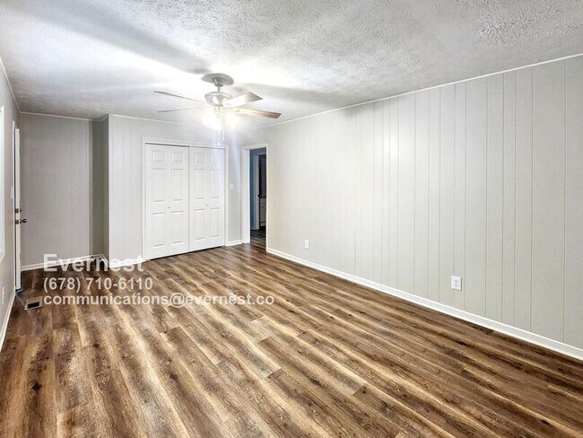 Building Photo - 313 Stokes St