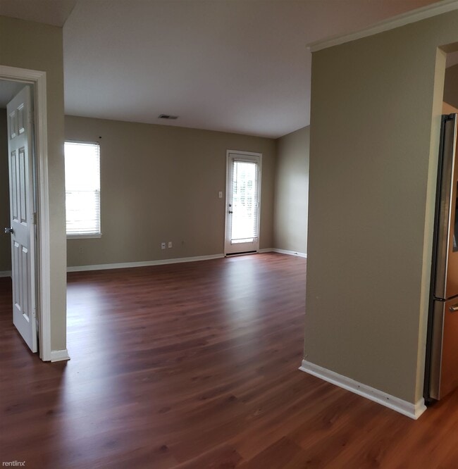 Building Photo - 3 br, 2 bath House - 1433 Green Spring Way