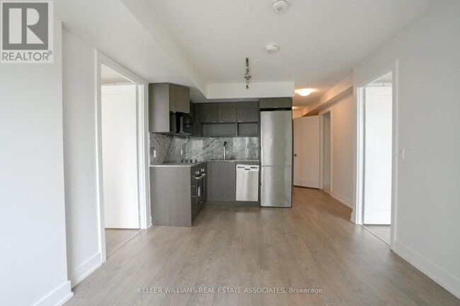 Building Photo - 9-2219 Mabelle Ave