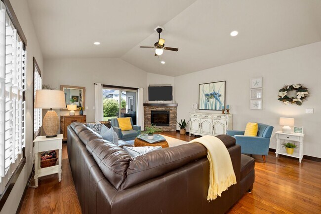 Foto del edificio - 3 Bedroom, 1.75 Bathroom Home in The Village at Lake Chelan