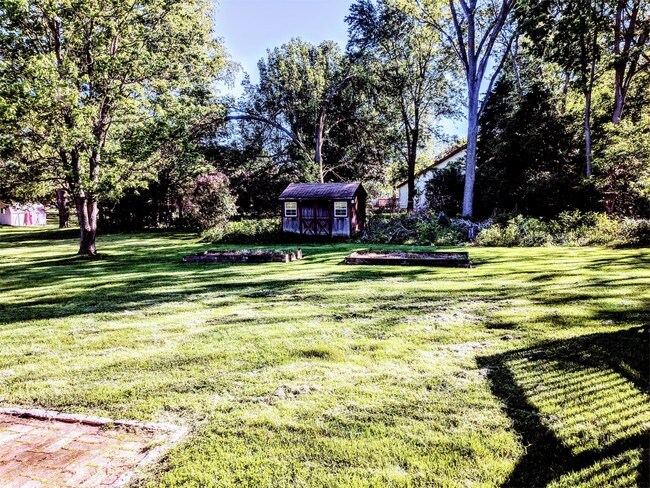Building Photo - 20737 Emerald Dr