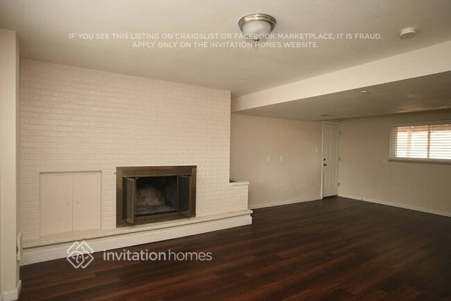 Building Photo - 7388 S Quebec Ct