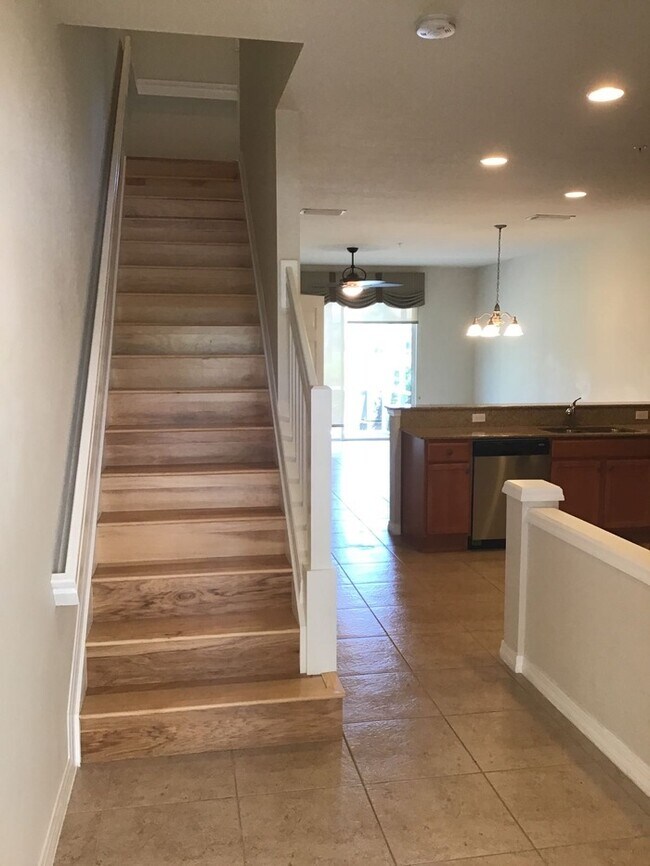 Building Photo - 16049 Ravina Way