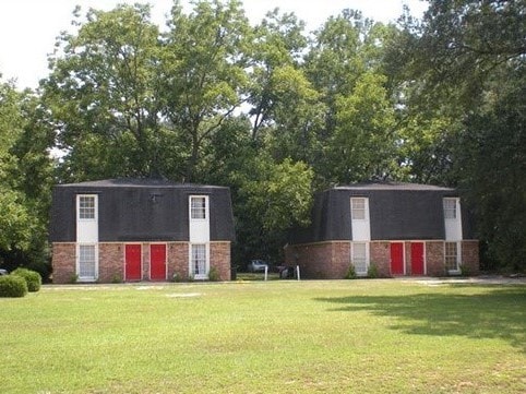 Primary Photo - 1600 Antioch Rd
