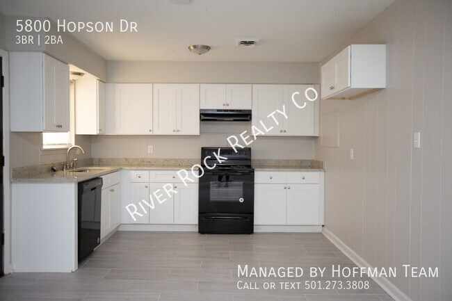 Foto del edificio - 5800 Hopson Dr