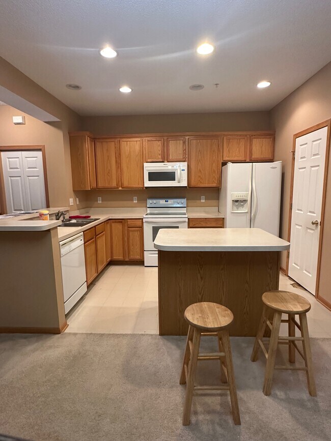 Foto del edificio - 14644 Sumter Ave