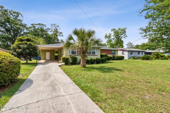 Foto del edificio - 2217 Burgoyne Dr