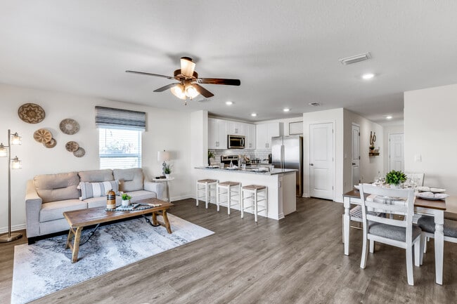 Building Photo - Laurel Lakes Townhomes