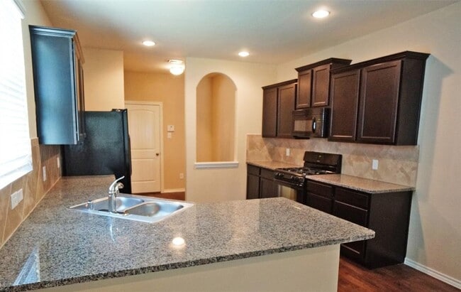 Building Photo - 20603 Birch Rain Ct