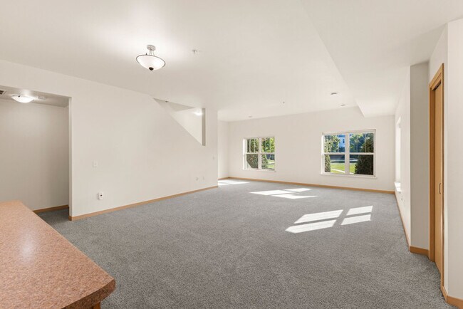 Foto del edificio - Wausau East Townhomes