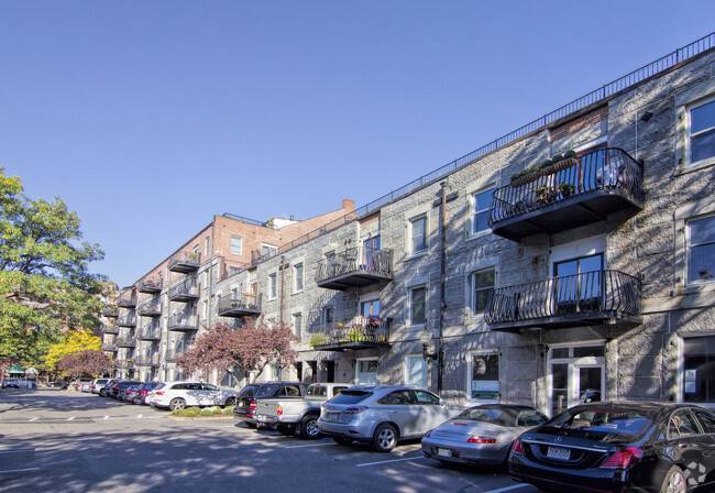 Building Photo - Union Wharf