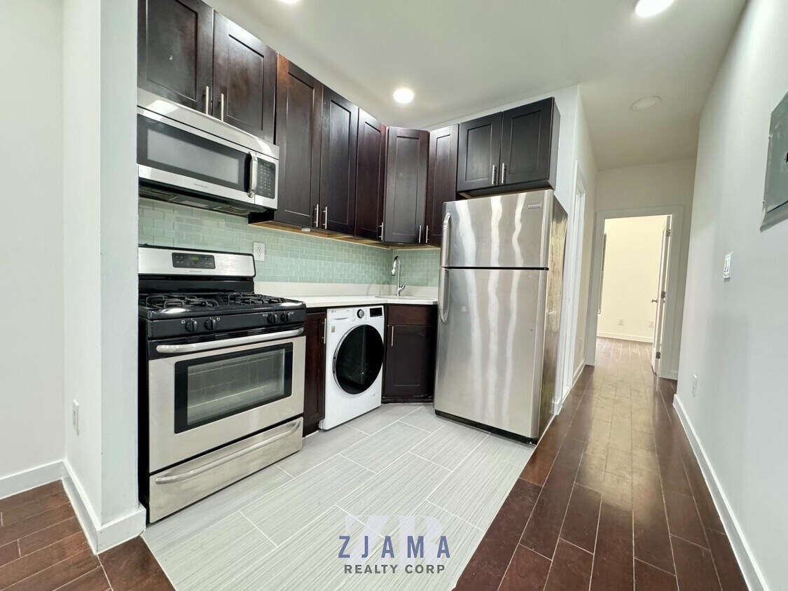 Foto principal - 568 Baltic St