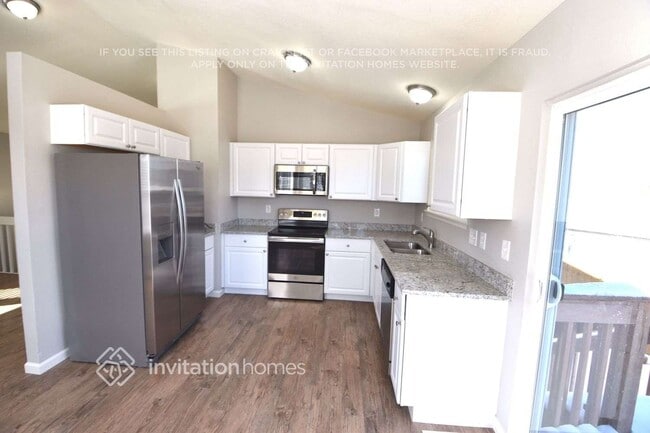 Building Photo - 4101 S Lewiston Cir