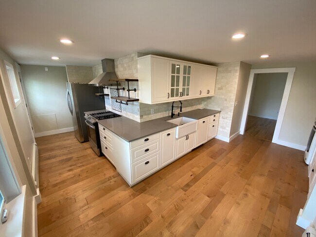 Foto del edificio - 10 Willow Ct