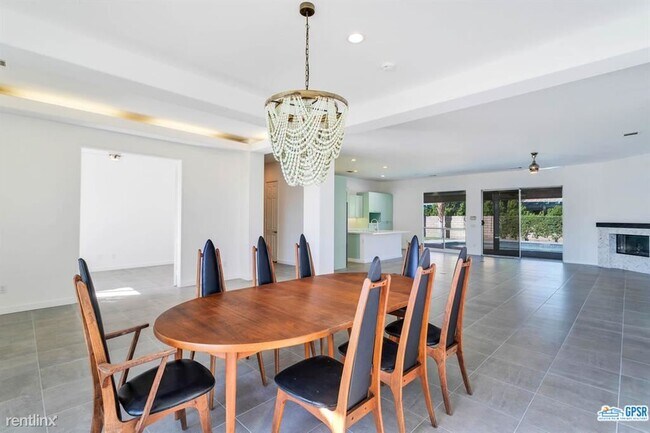 Foto del edificio - 3 br, 2 bath House - 44251 Grand Canyon Ln