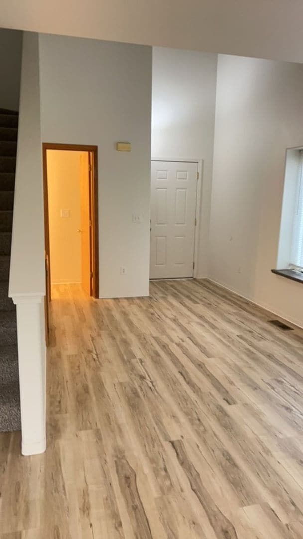 Building Photo - 1551-1551 Hartell St