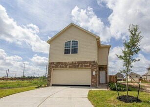 Building Photo - 16903 Andrew Nook Ln