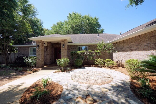Foto del edificio - Silver Oaks Community