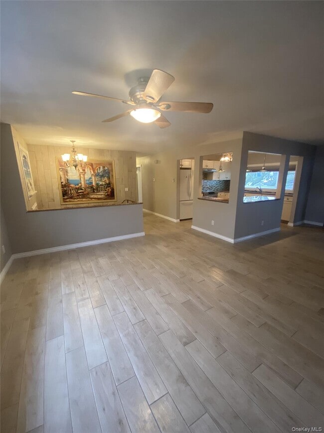 Foto del edificio - 415 West Dr