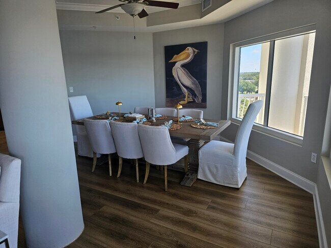 Foto del edificio - 124 Miracle Strip Pkwy SE