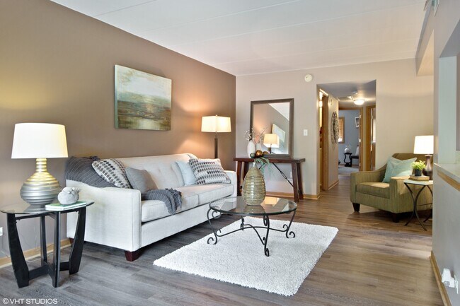 Foto del edificio - 616 E 5th Ave