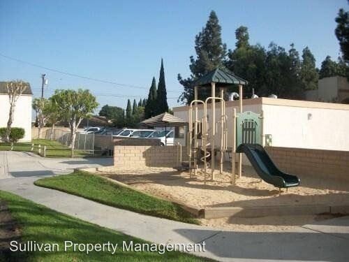 Building Photo - 13882 Clinton St