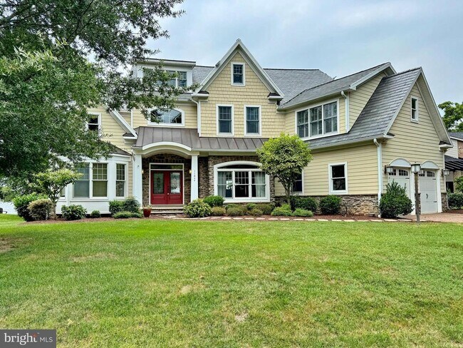 Foto del edificio - 11660 Bachelors Hope Ct