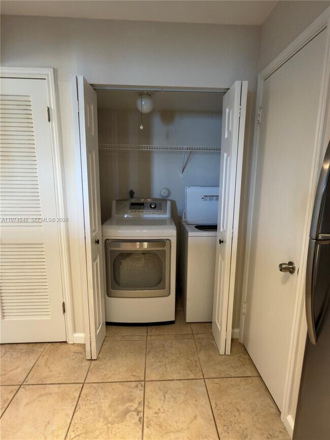 Building Photo - 2647 NW 33rd St