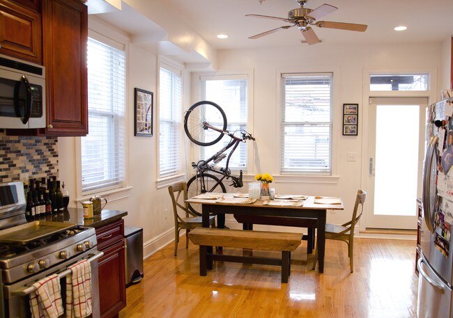 Foto del edificio - 2212 11th St NW