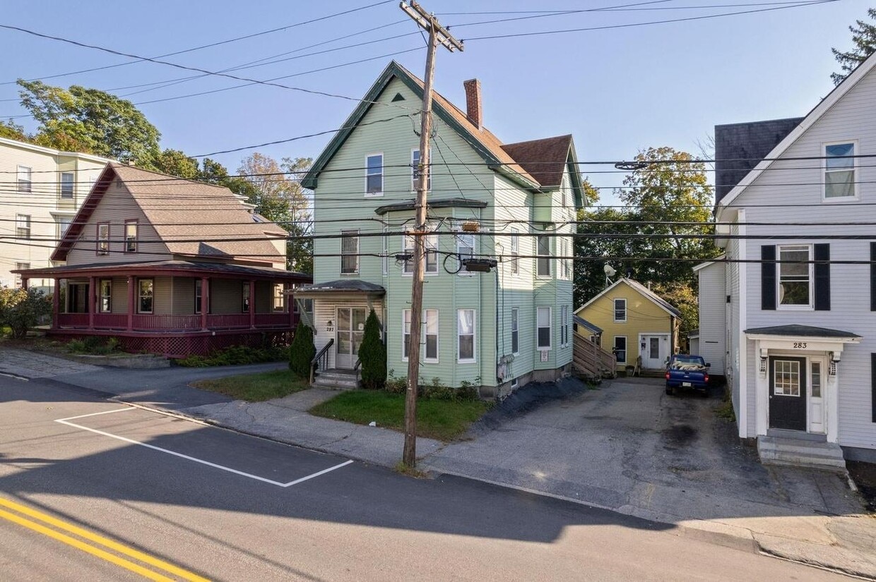 Foto principal - 287 Bridge St